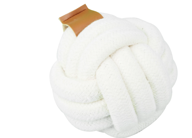 Legetøjs bold til hunde. Blød for tænderne og samtidig slidstærk.