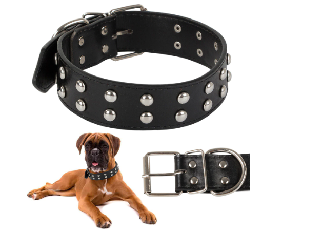 Hundehalsbånd med nitter i øko-læder. Justerbart.